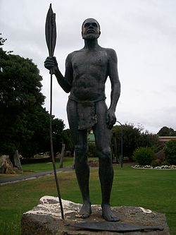 Mokare statue - Albany